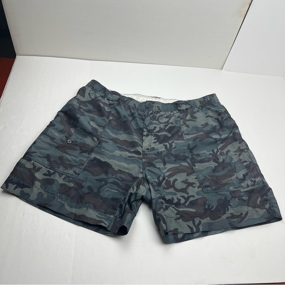 AFTCO Green‎ Camo Swim Cargo Board Short Mens Size 46 Outdoor Fishing Pockets - Picture 1 of 13